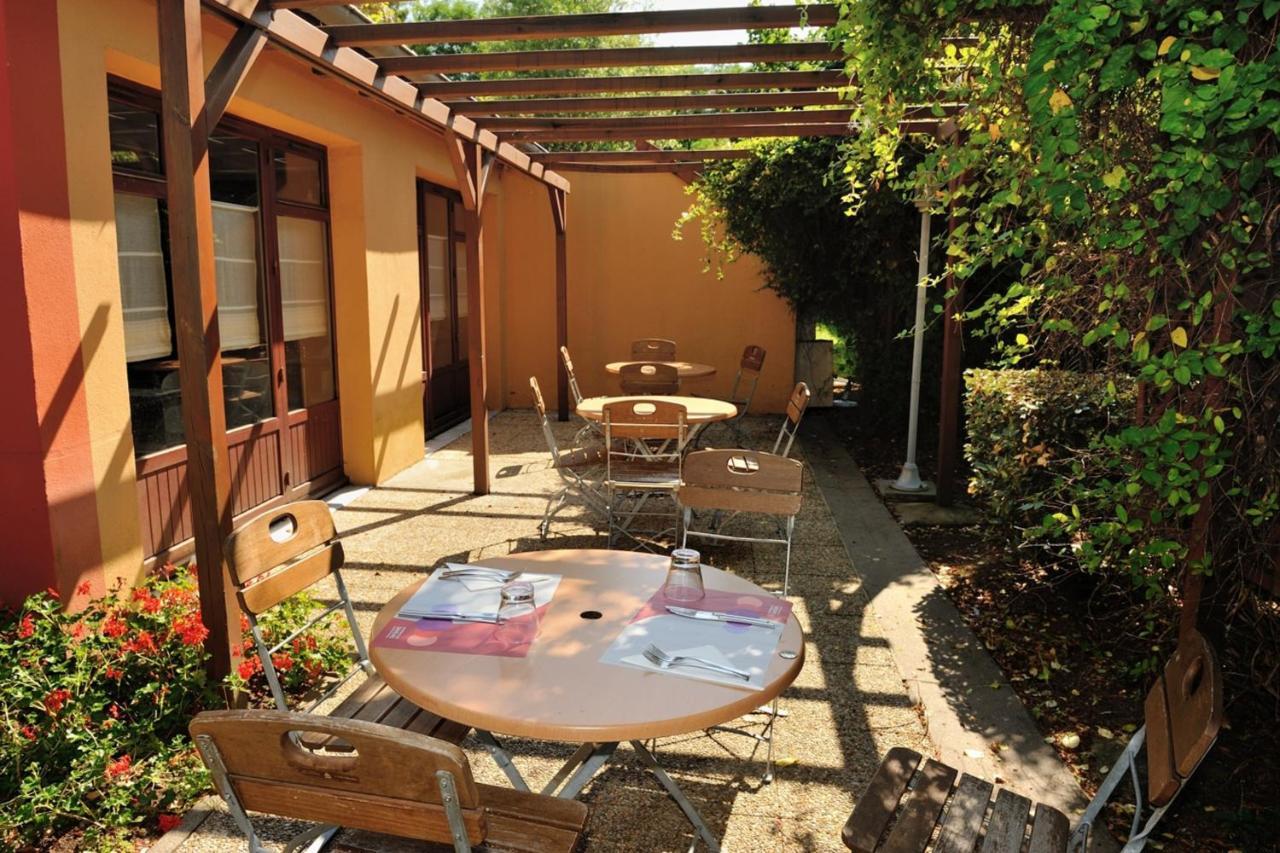 Campanile Clermont-Ferrand ~ Thiers Hotel Екстериор снимка