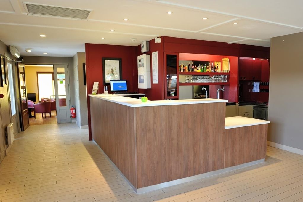 Campanile Clermont-Ferrand ~ Thiers Hotel Ресторант снимка