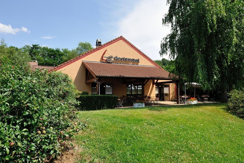 Campanile Clermont-Ferrand ~ Thiers Hotel Екстериор снимка